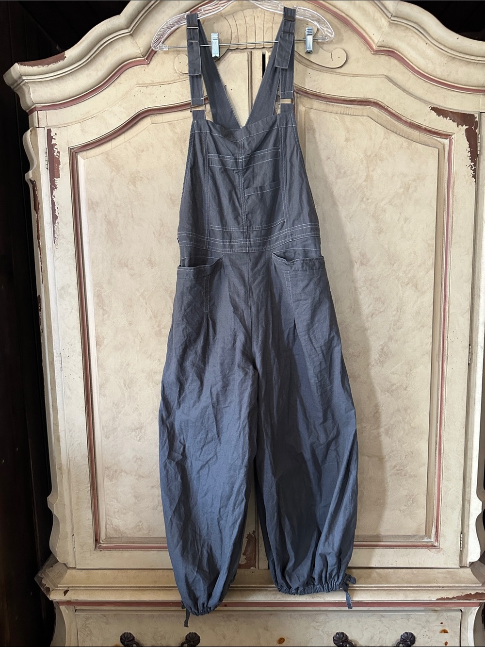 Bluevelvet utility balloon leg overalls size Medium